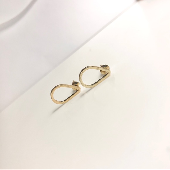 “It’s Raining, It’s Pouring” Rain/Teardrop Earring - Picture 5 of 13